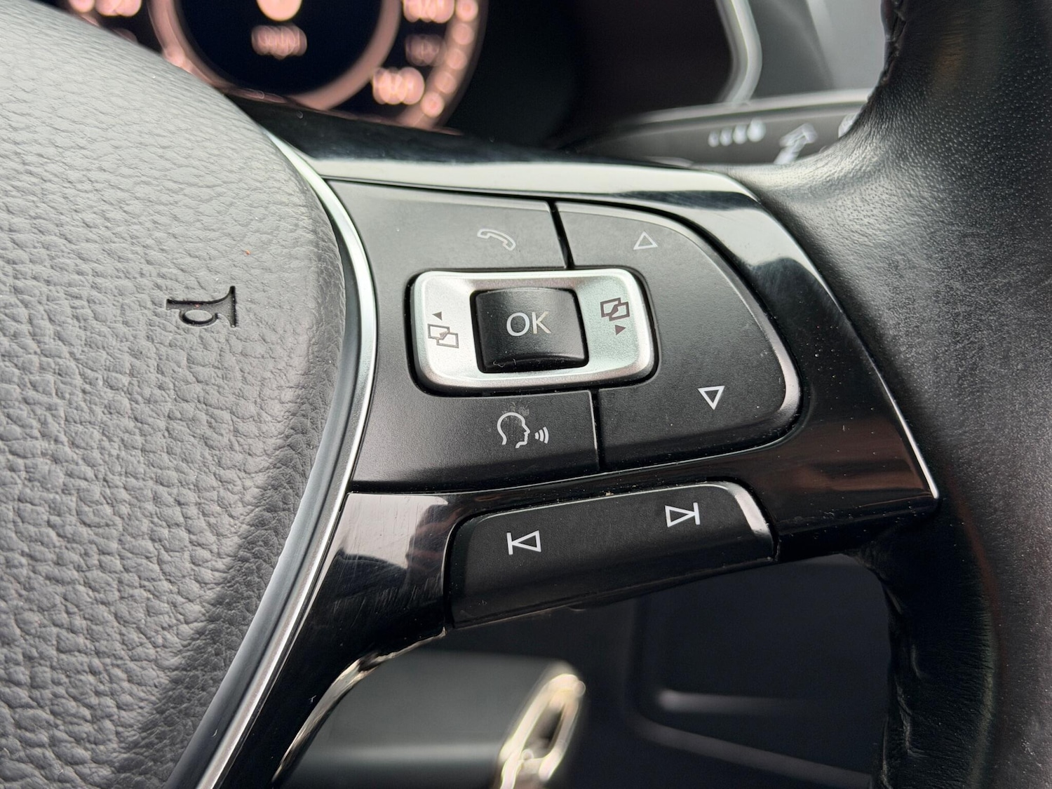 Used Volkswagen Tiguan 2018 for sale - 77015978: Photo 45