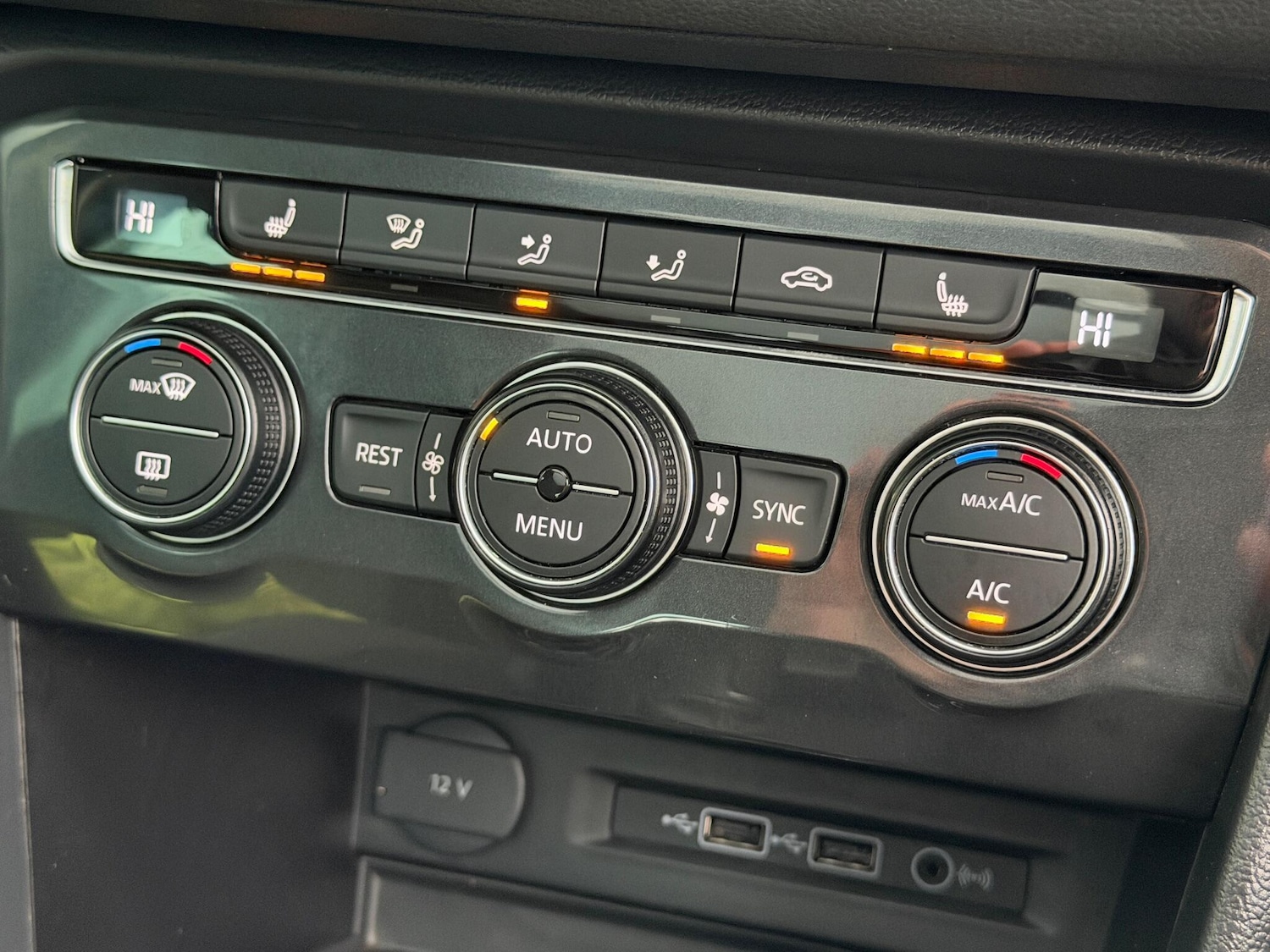 Used Volkswagen Tiguan 2018 for sale - 77015978: Photo 57