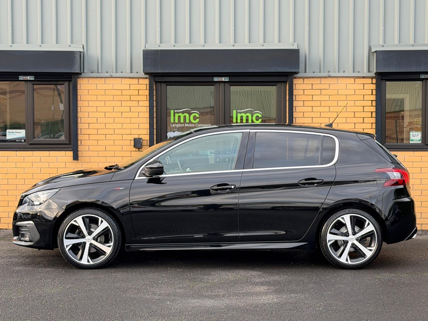 Used Peugeot 308 2018 for sale - 77496065: Photo 21