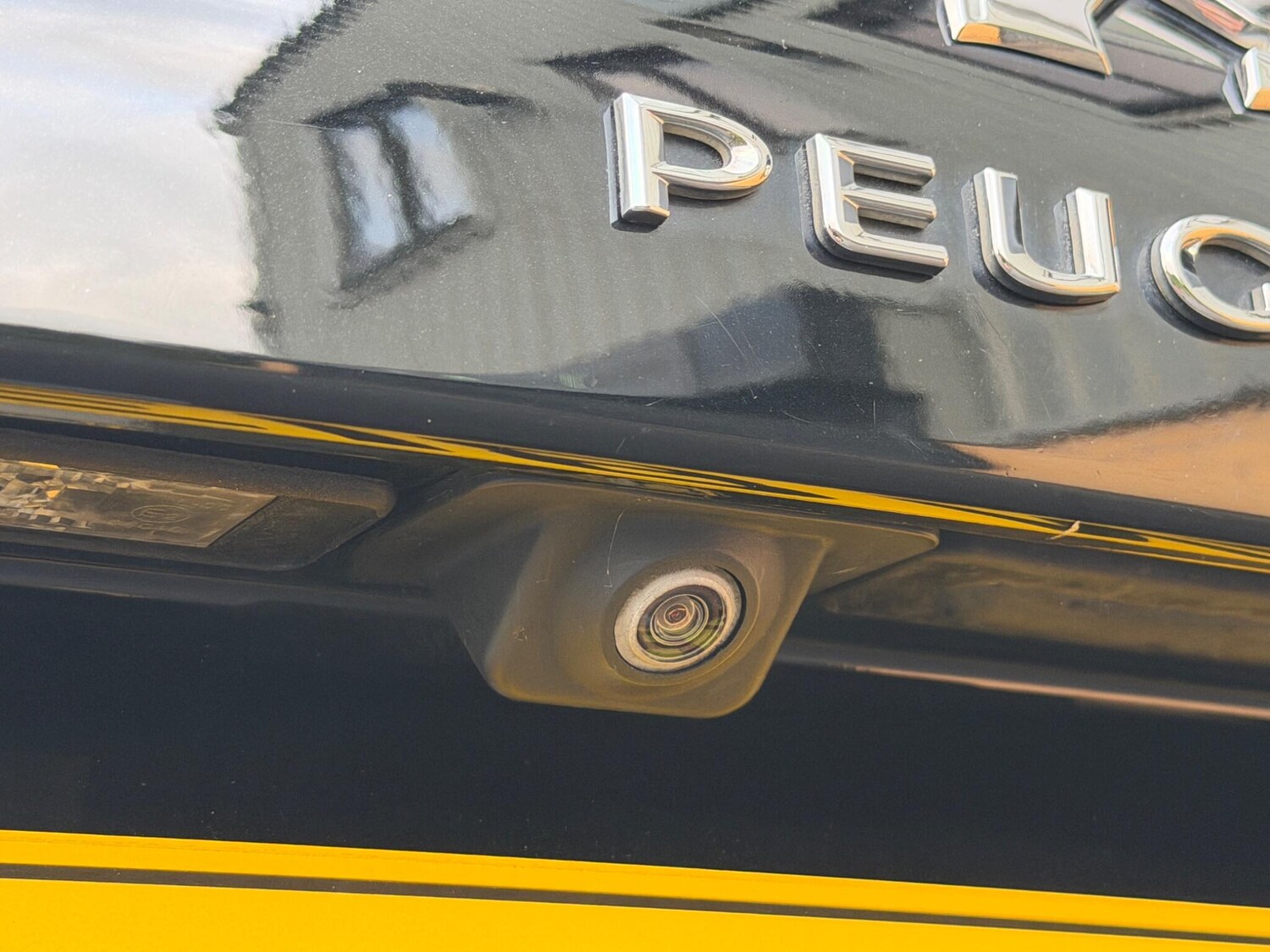 Used Peugeot 308 2018 for sale - 77496065: Photo 32