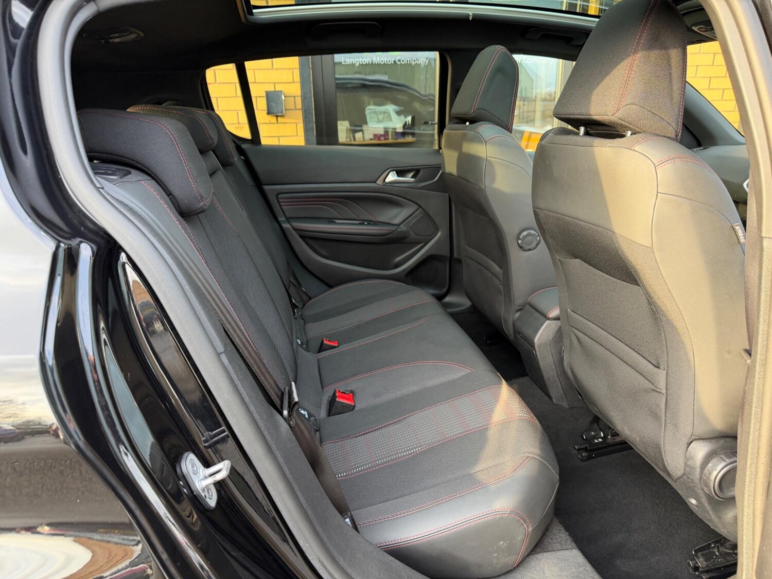 Used Peugeot 308 2018 for sale - 77496065: Photo 38