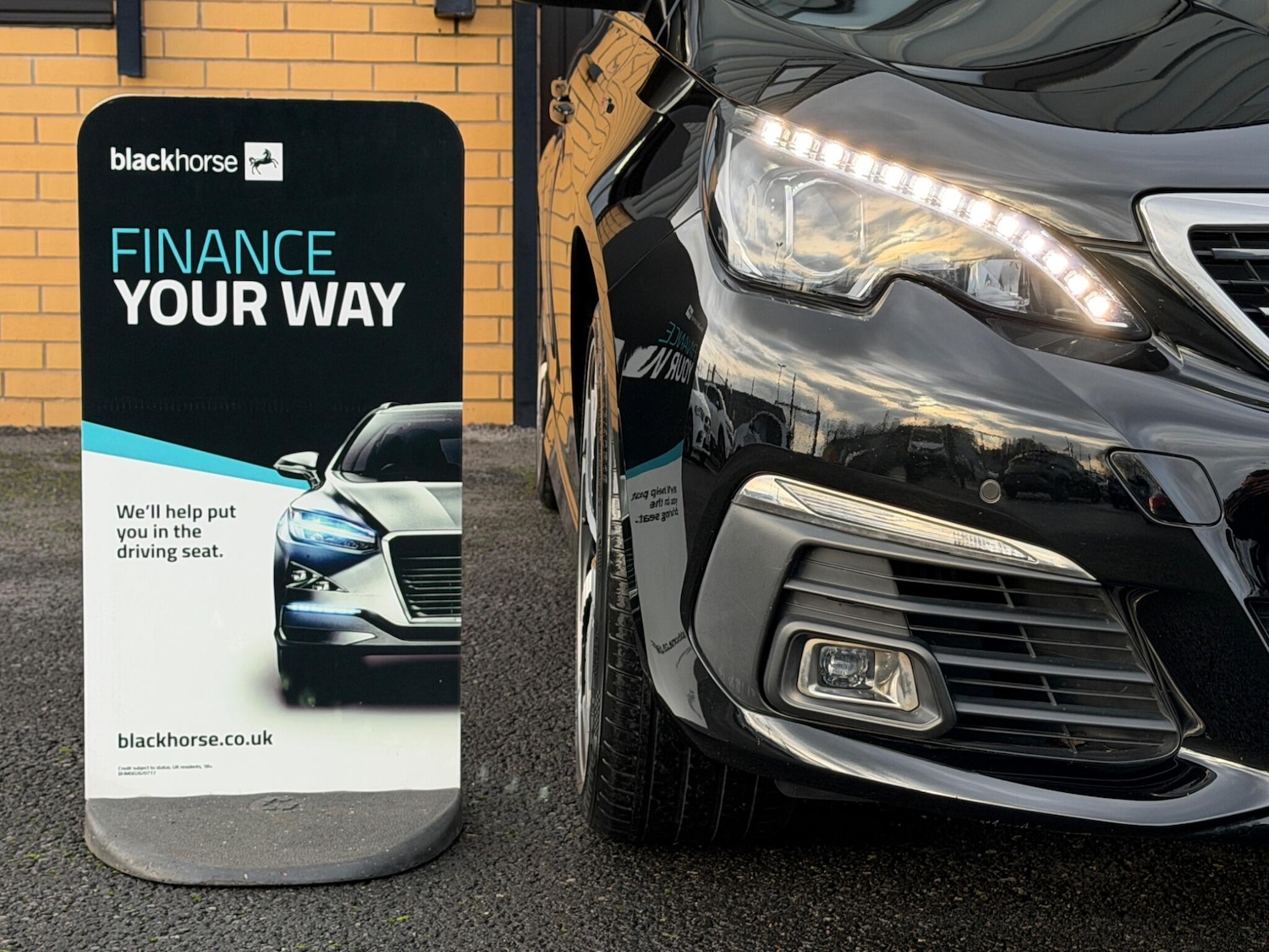 Used Peugeot 308 2018 for sale - 77496065: Photo 7