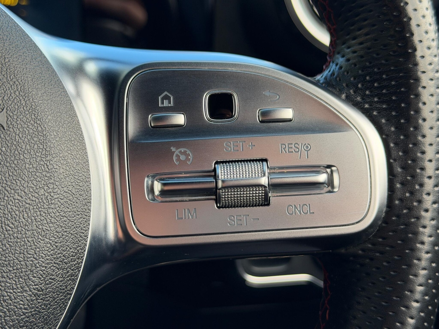 Used Mercedes-Benz A-Class 2019 for sale - 76886841: Photo 43