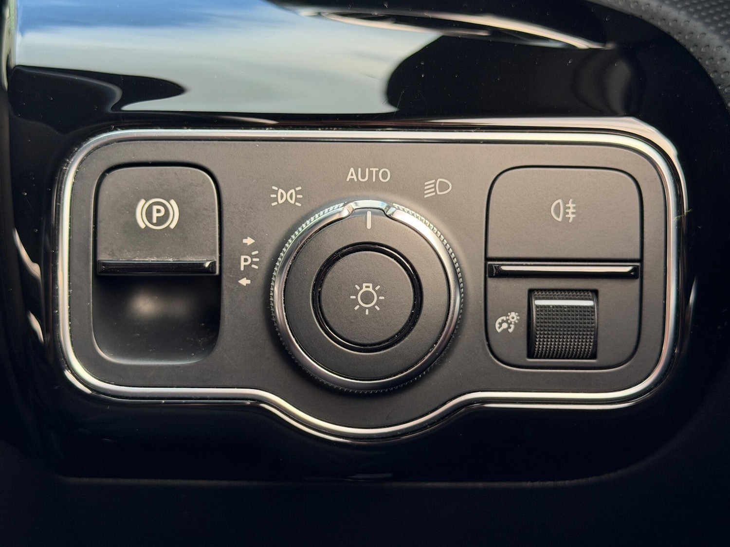 Used Mercedes-Benz A-Class 2019 for sale - 76886841: Photo 56