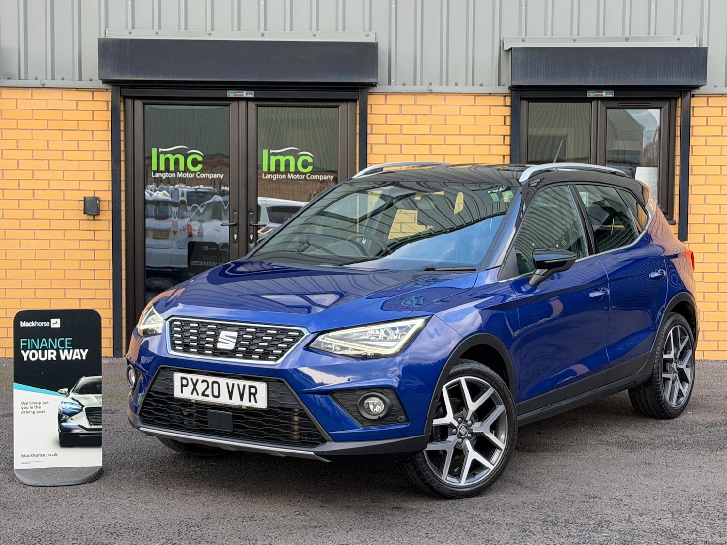 Used SEAT Arona for sale - 77682880: Photo 1