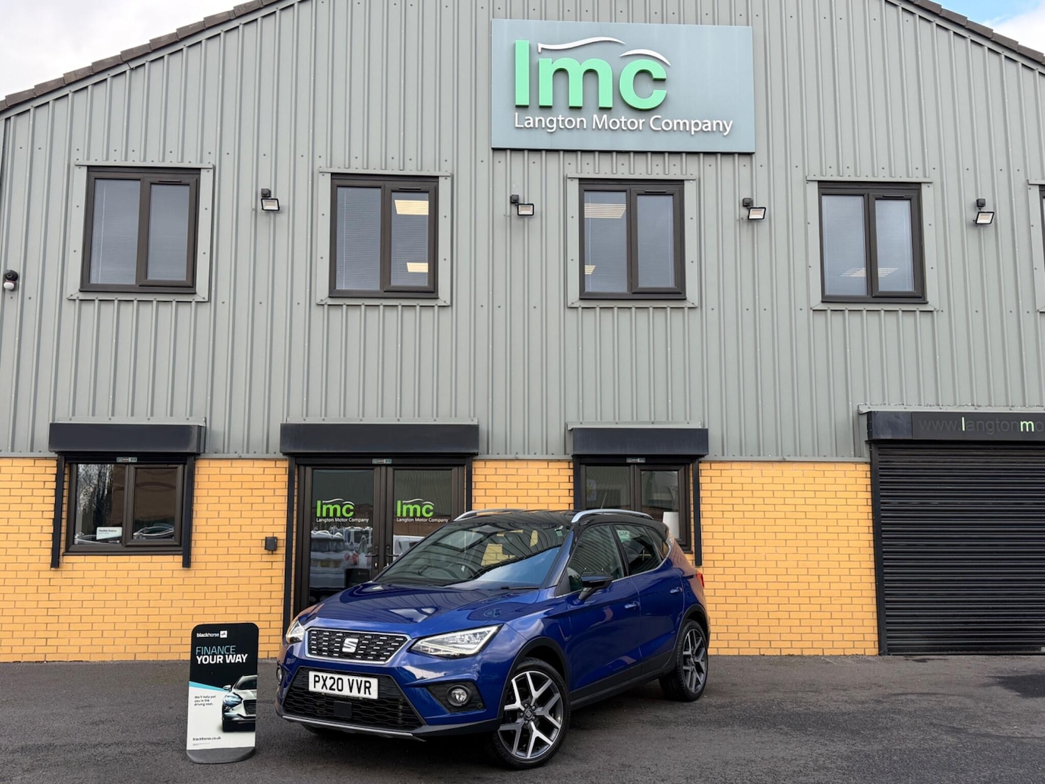 Used SEAT Arona for sale - 77682880: Photo 2