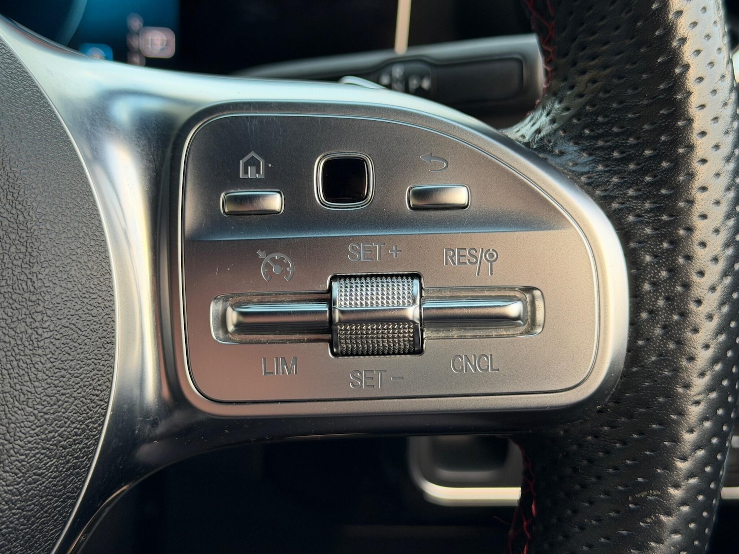 Used Mercedes-Benz A-Class 2019 for sale - 76886514: Photo 44