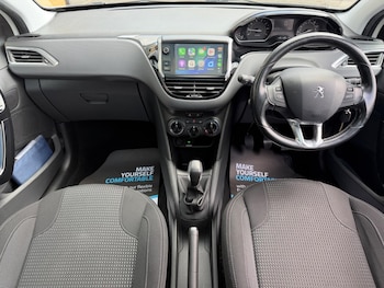 Used Peugeot 208 2018 for sale - 79236313: Photo