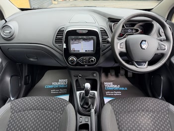 Used Renault Captur 2018 for sale - 78318644: Photo