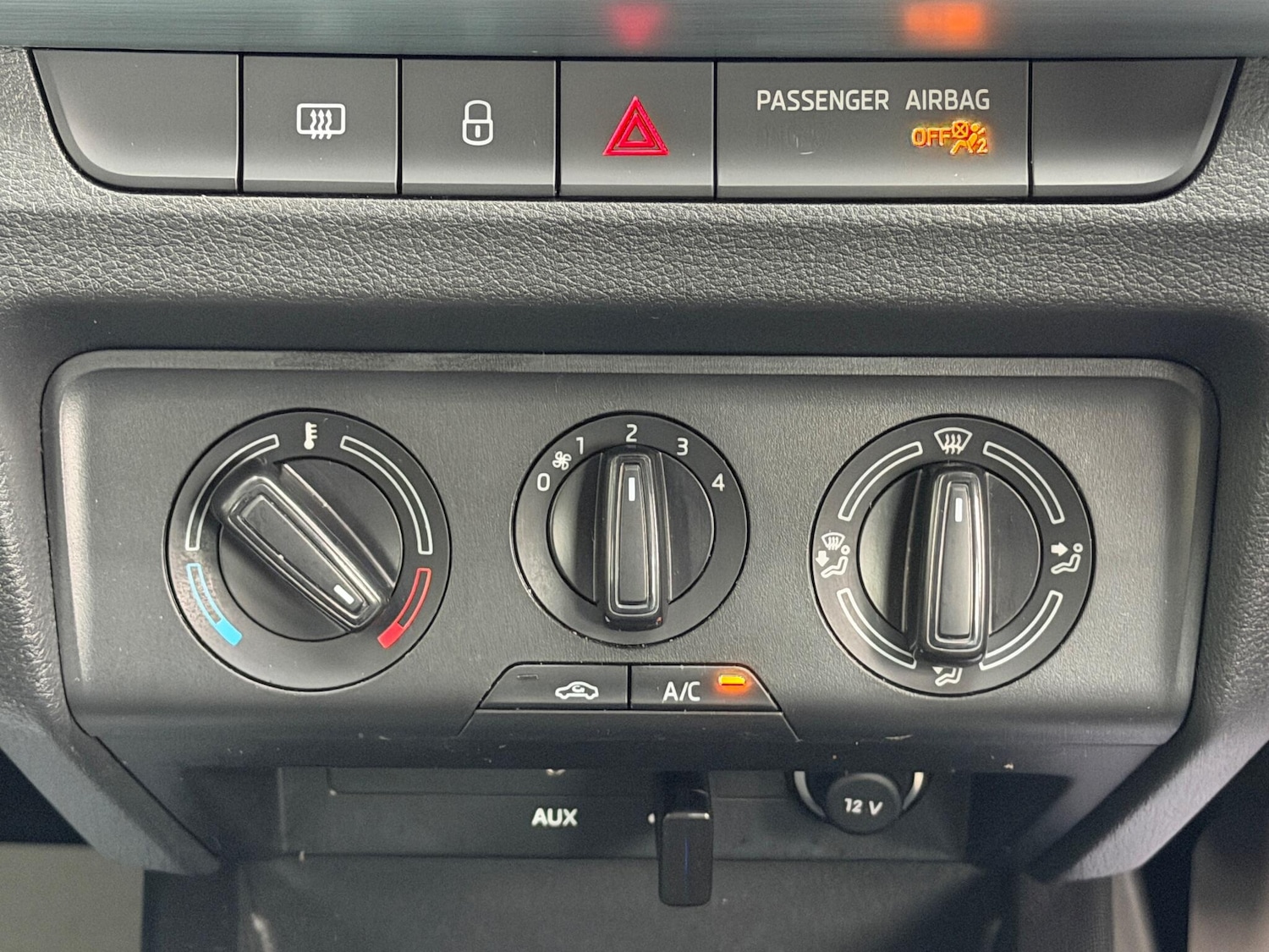 Used Skoda Fabia 2017 for sale - 77143467: Photo 41