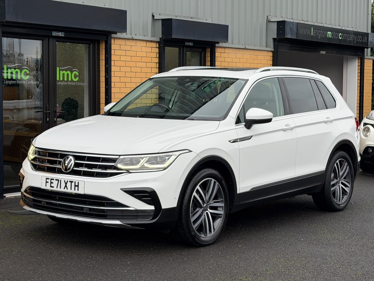Used Volkswagen Tiguan 2021 for sale - 77625123: Photo 25