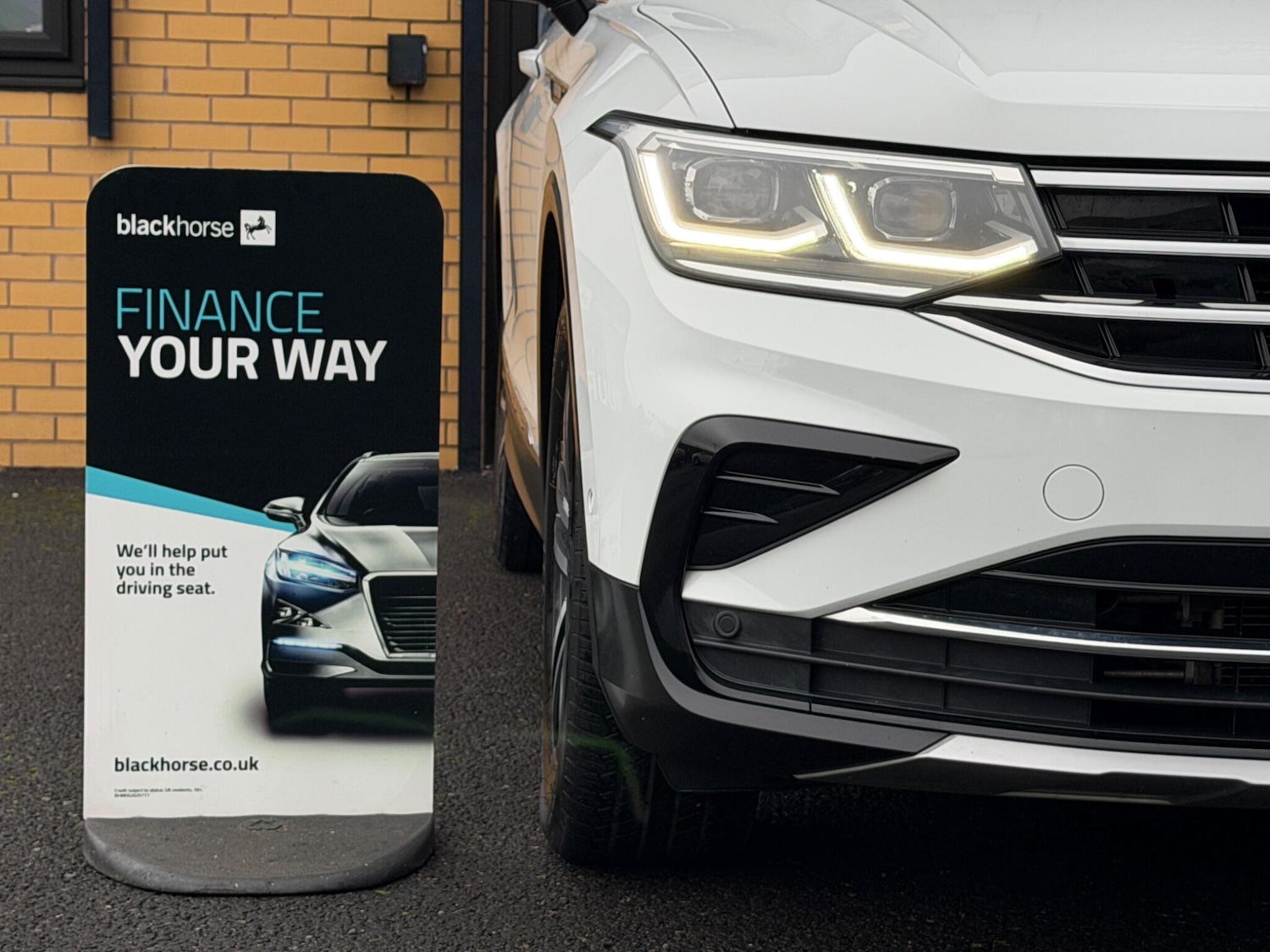 Used Volkswagen Tiguan 2021 for sale - 77625123: Photo 6