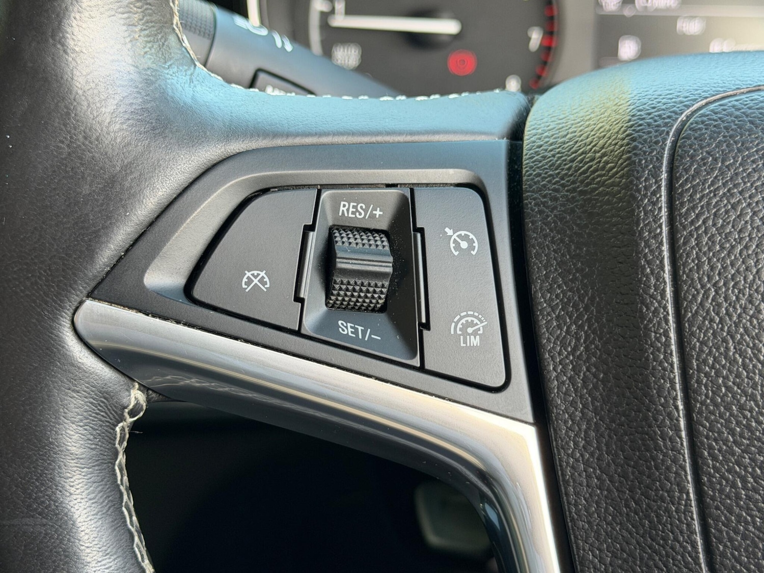 Used Vauxhall Mokka X for sale - 78048011: Photo 42