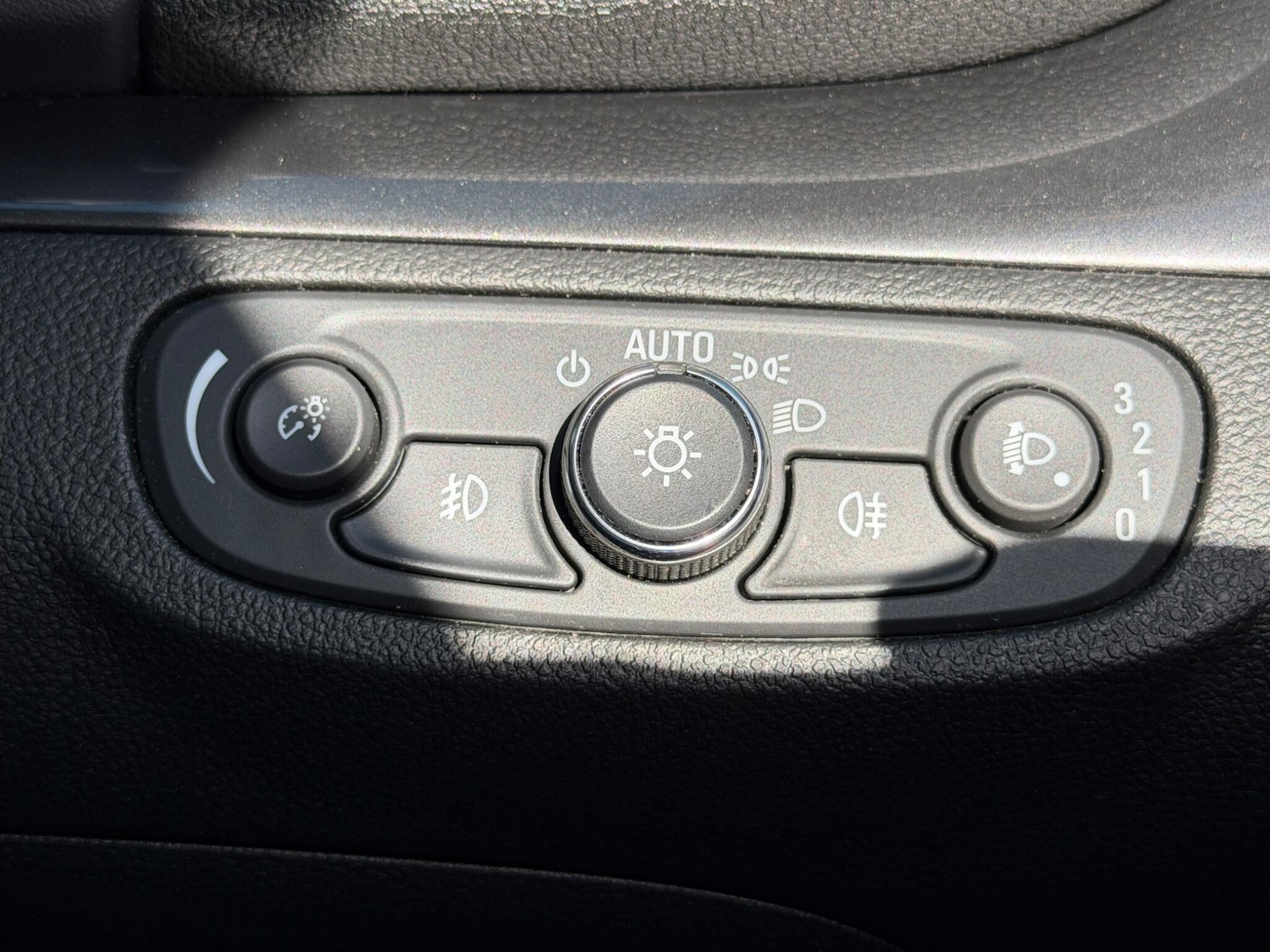 Used Vauxhall Mokka X for sale - 78048011: Photo 54