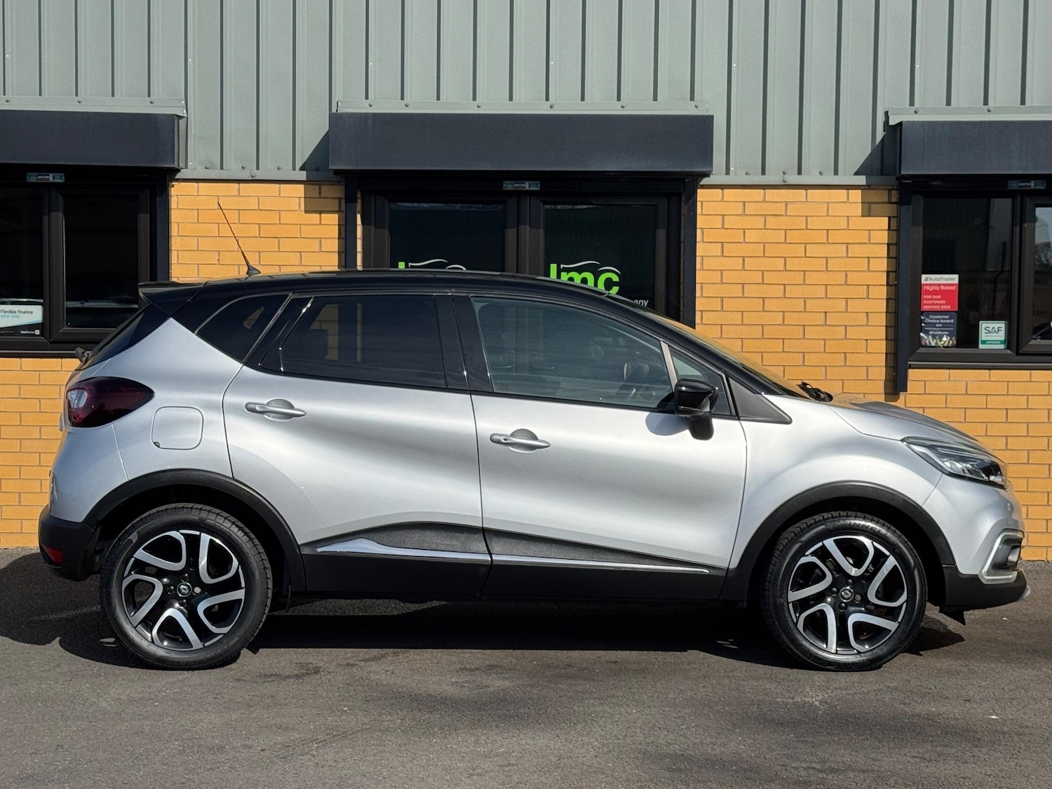 Used Renault Captur 2017 for sale - 76887202: Photo 11