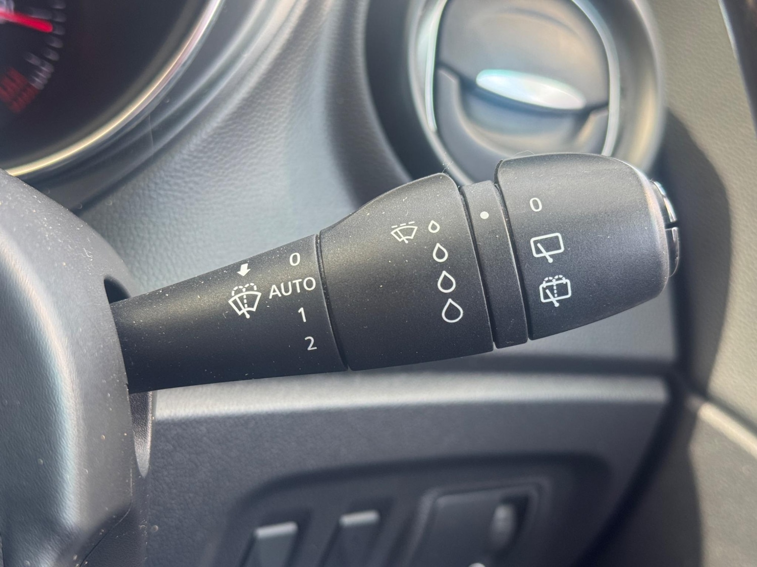 Used Renault Captur 2017 for sale - 76887202: Photo 43