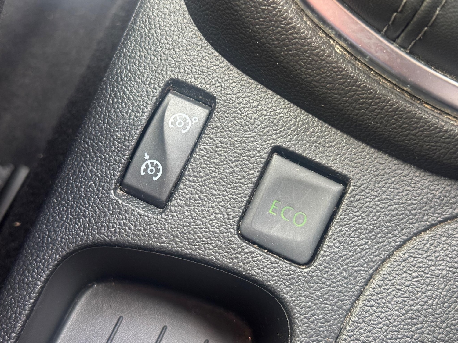 Used Renault Captur 2017 for sale - 76887202: Photo 52