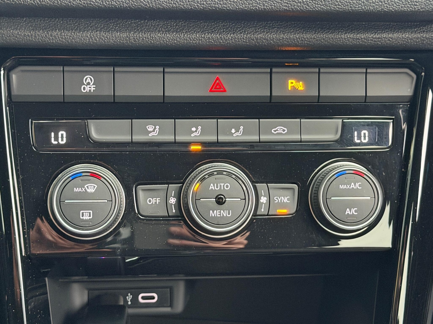 Used Volkswagen T-Roc 2022 for sale - 78007491: Photo 41