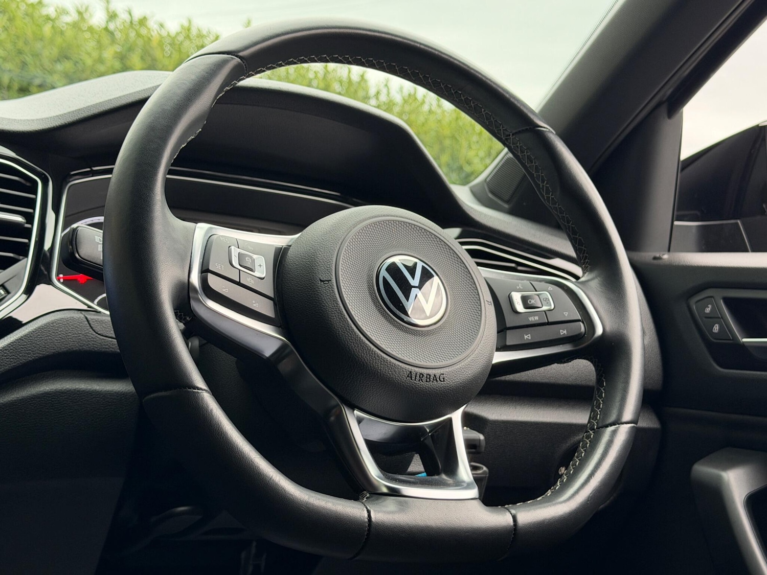 Used Volkswagen T-Roc 2022 for sale - 78007491: Photo 42