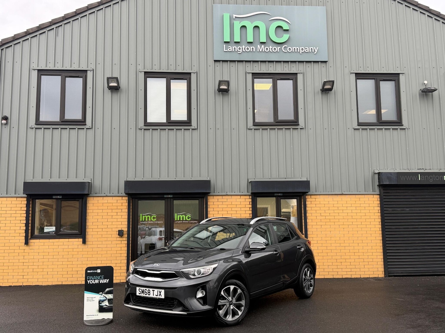 Used Kia Stonic 2018 for sale - 77156724: Photo 3