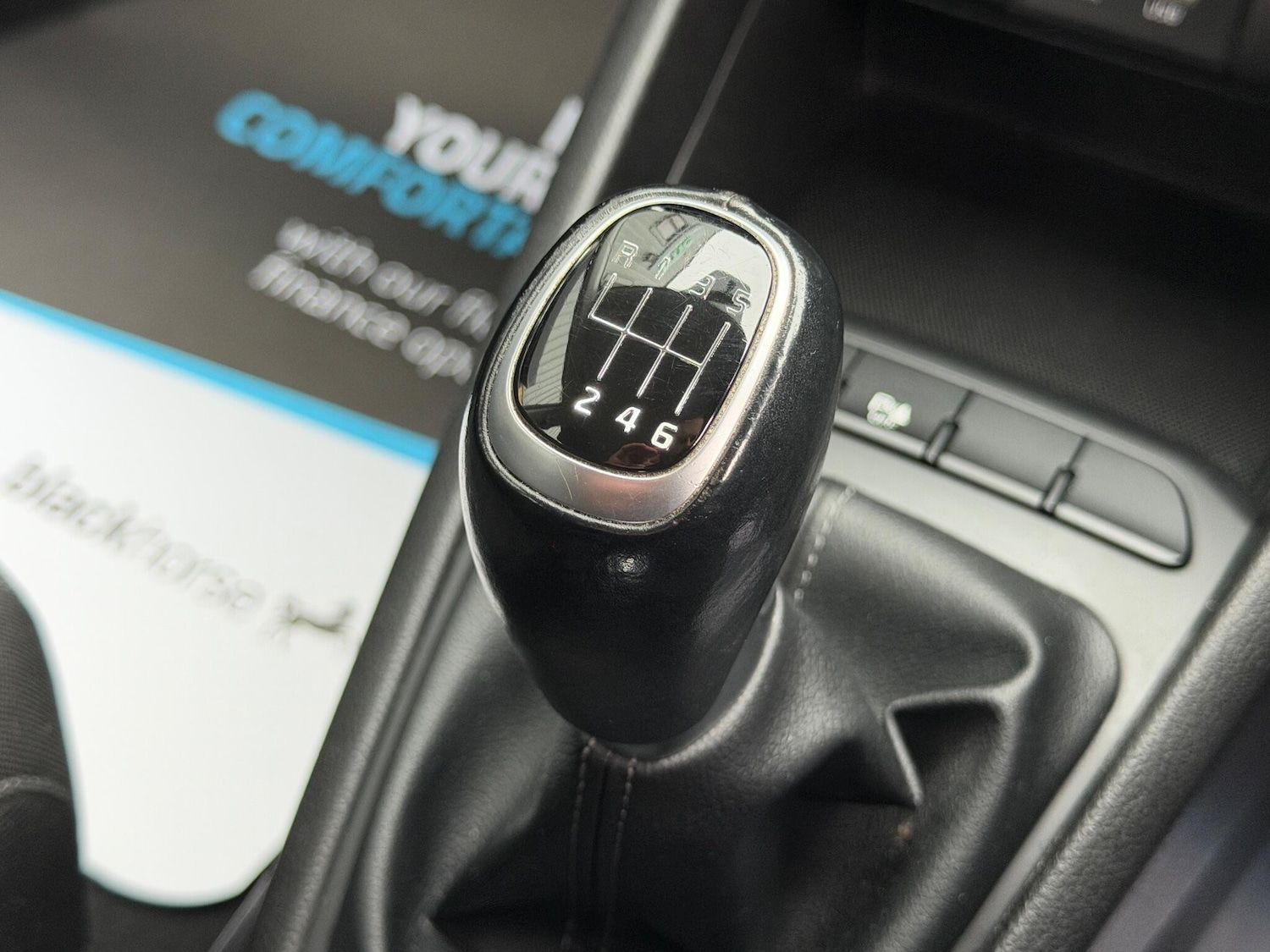 Used Kia Stonic 2018 for sale - 77156724: Photo 55