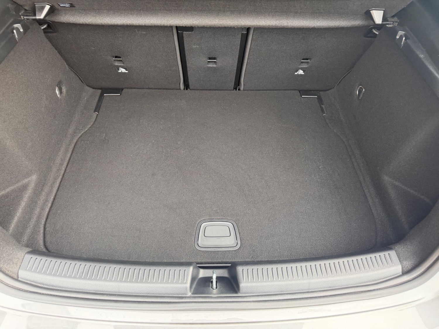 Used Mercedes-Benz A-Class 2020 for sale - 78185229: Photo 39