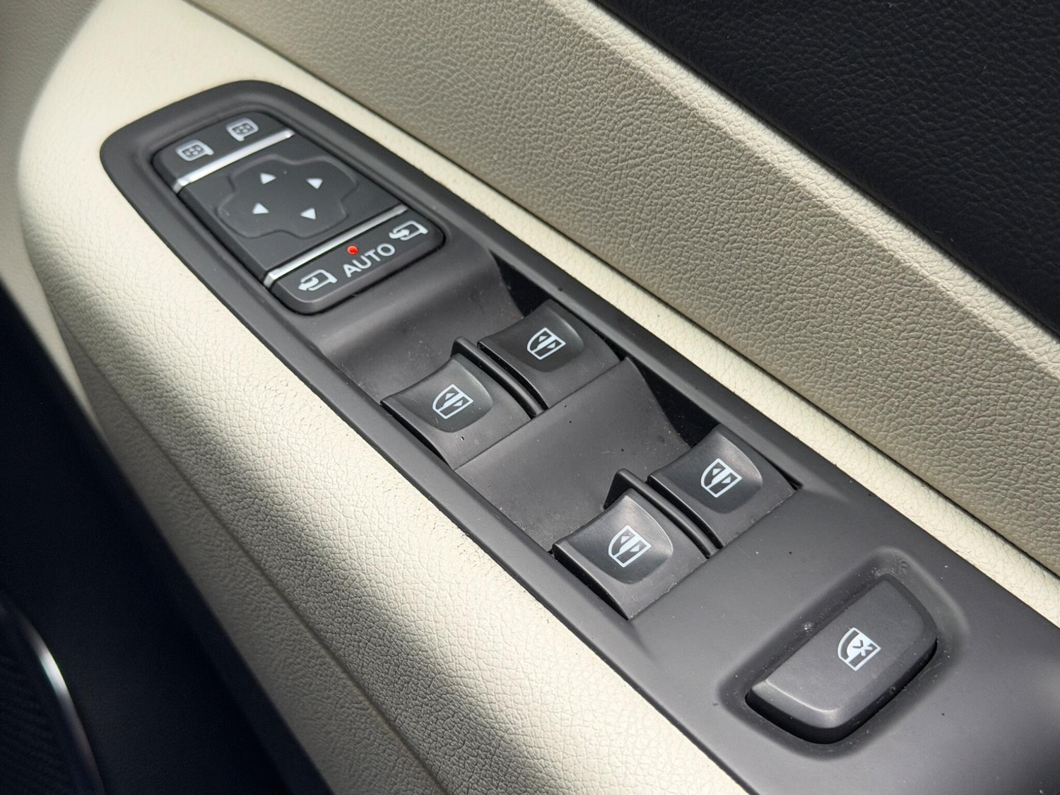 Used Renault Captur 2019 for sale - 77425028: Photo 55