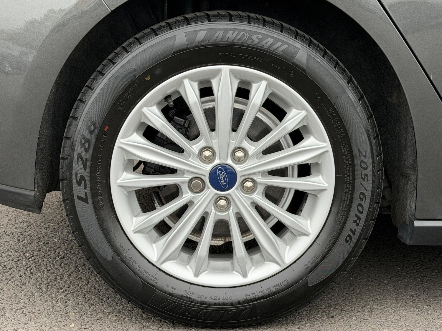 Used Ford Focus 2018 for sale - 76886768: Photo 13