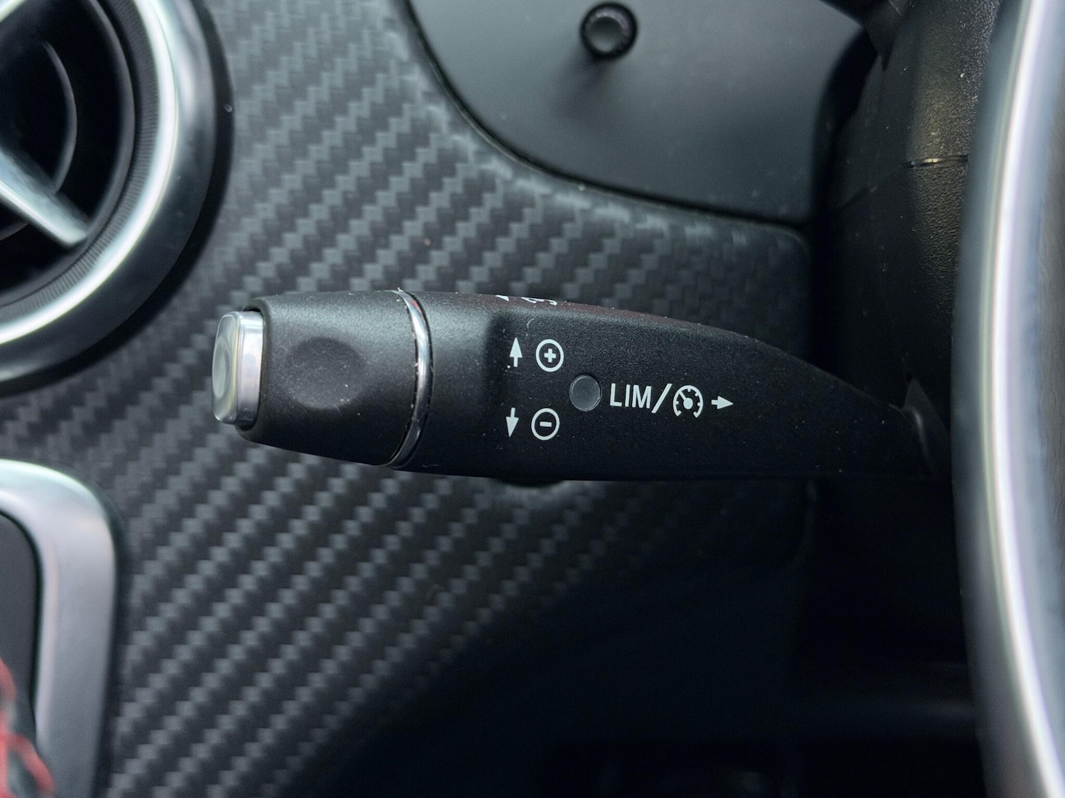 Used Mercedes-Benz A-Class 2015 for sale - 77331139: Photo 45