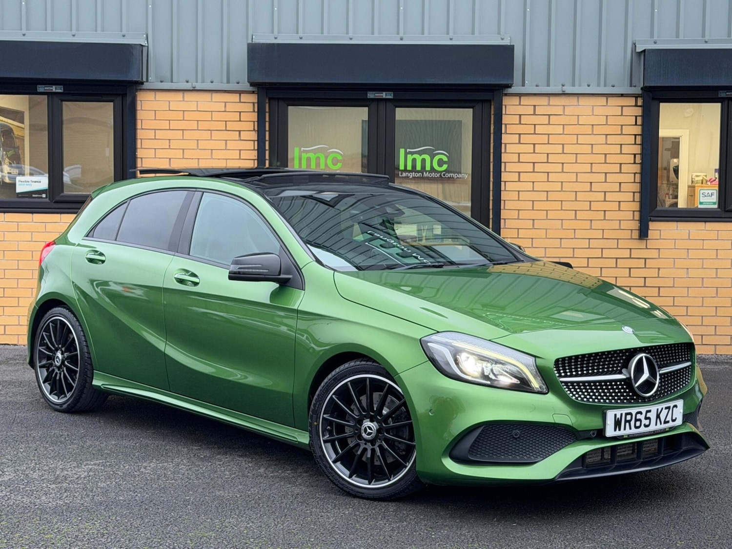 Used Mercedes-Benz A-Class 2015 for sale - 77331139: Photo 8