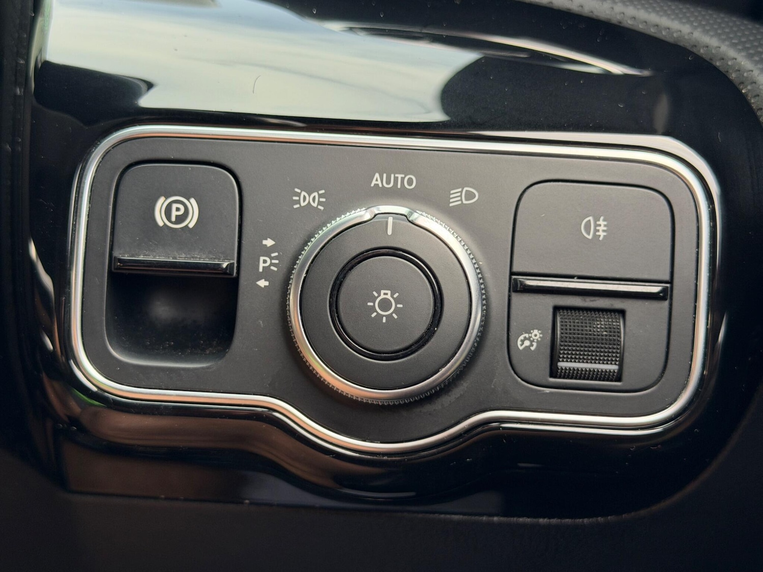 Used Mercedes-Benz A-Class for sale - 77657802: Photo 54