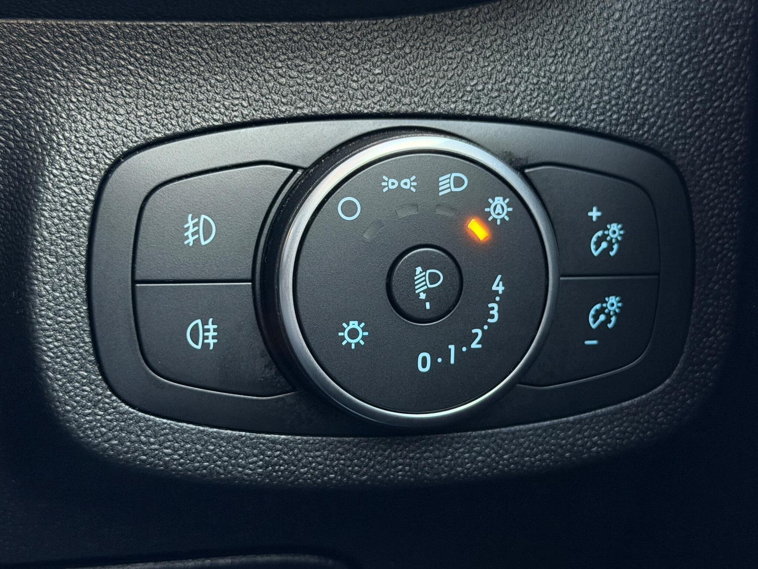 Used Ford Fiesta 2019 for sale - 76913068: Photo 53