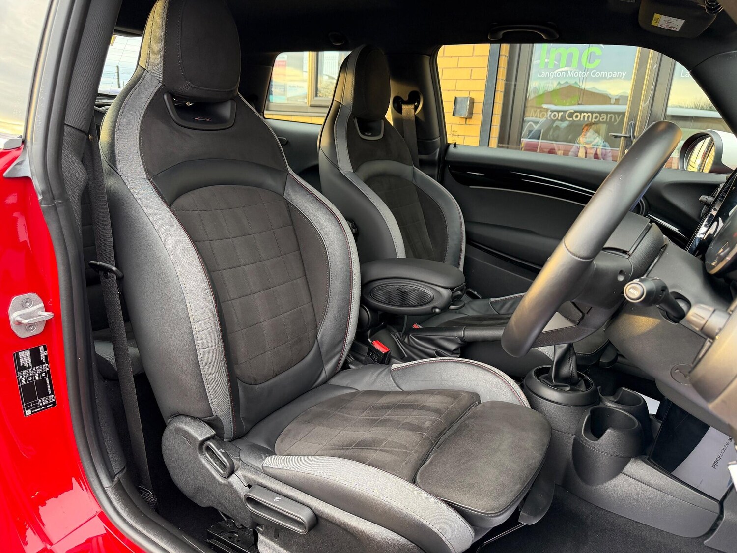 Used MINI Hatch 2021 for sale - 76886874: Photo 34