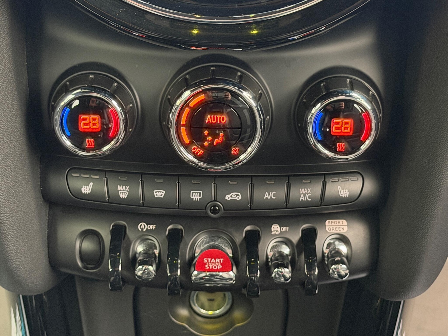 Used MINI Hatch 2021 for sale - 76886874: Photo 42