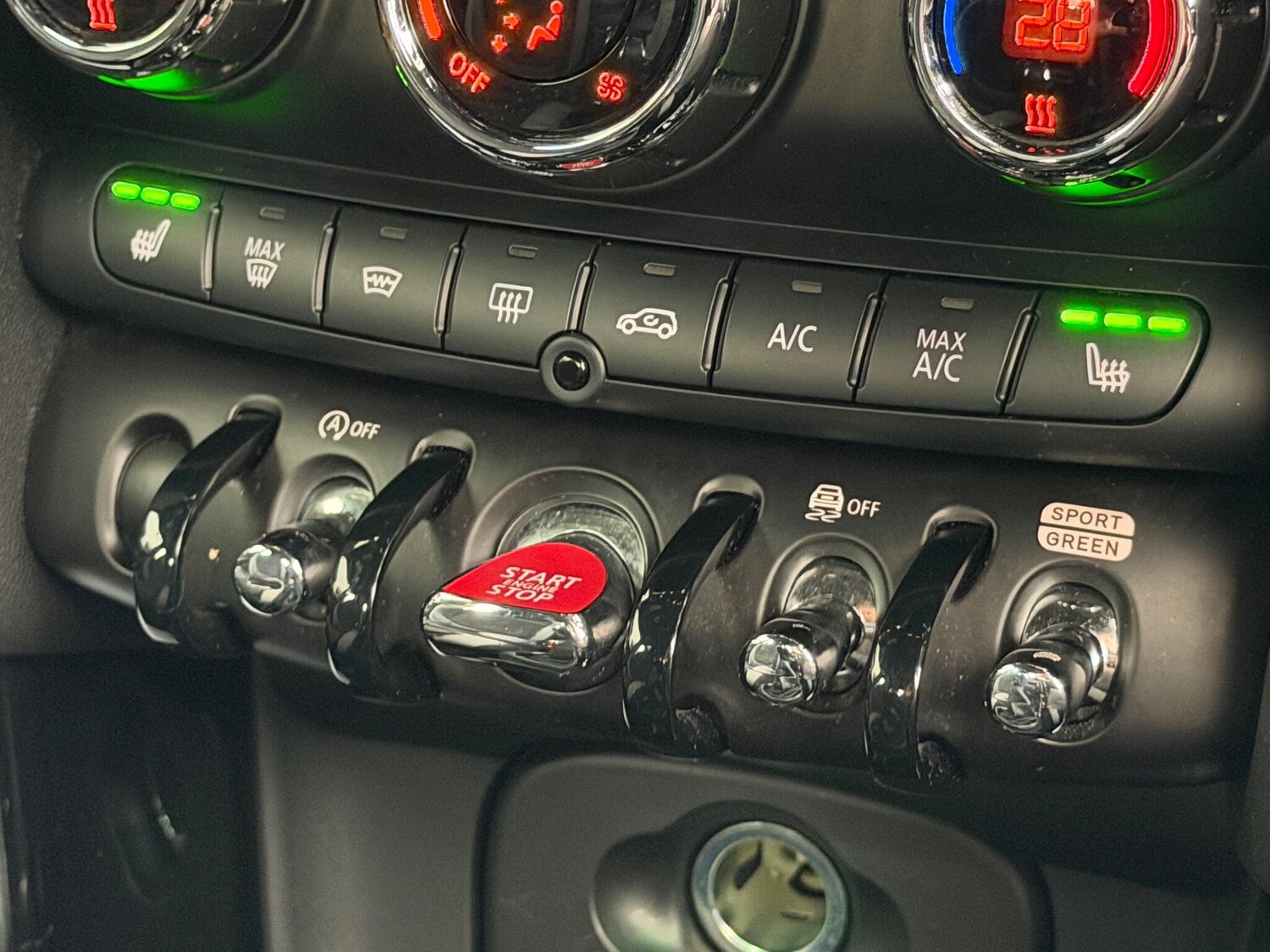 Used MINI Hatch 2021 for sale - 76886874: Photo 59