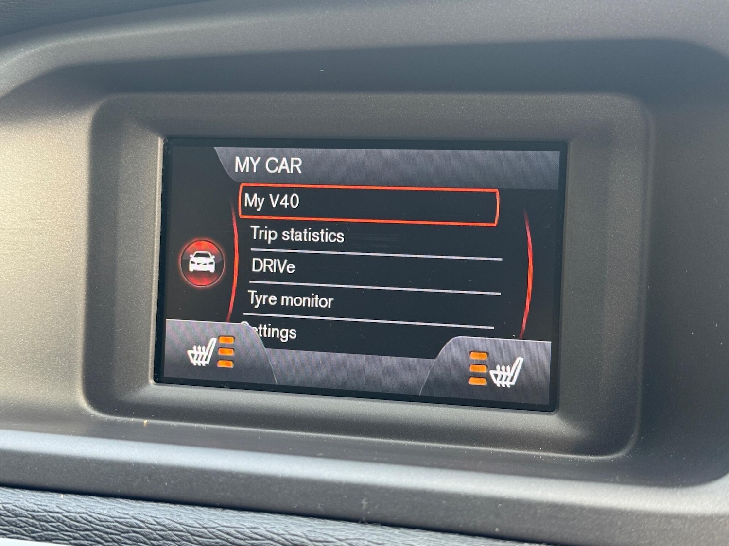 Used Volvo V40 2019 for sale - 76886117: Photo 48