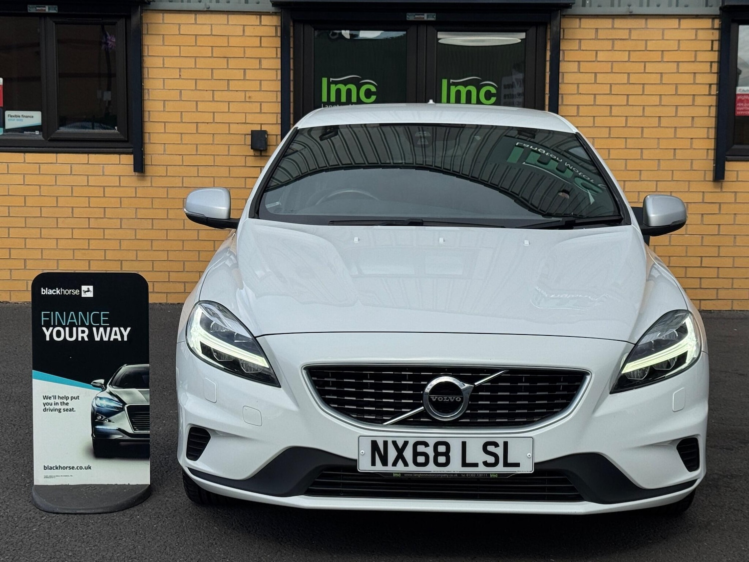 Used Volvo V40 2019 for sale - 76886117: Photo 6
