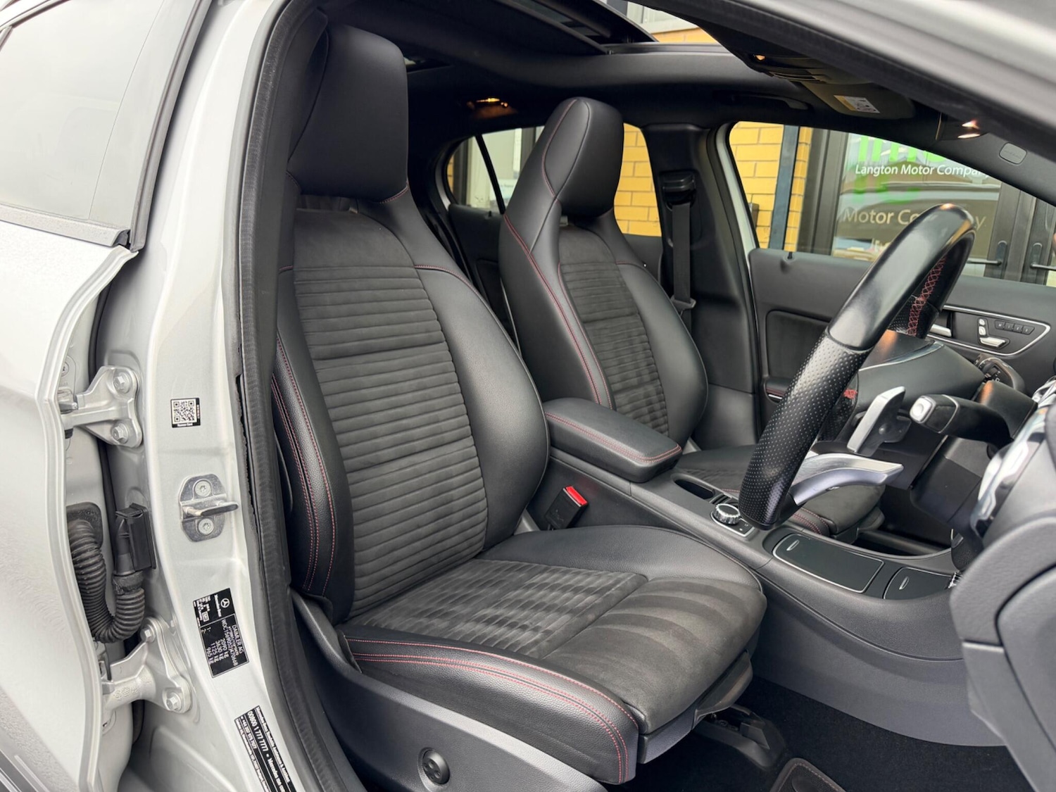 Used Mercedes-Benz GLA 2018 for sale - 77612912: Photo 35