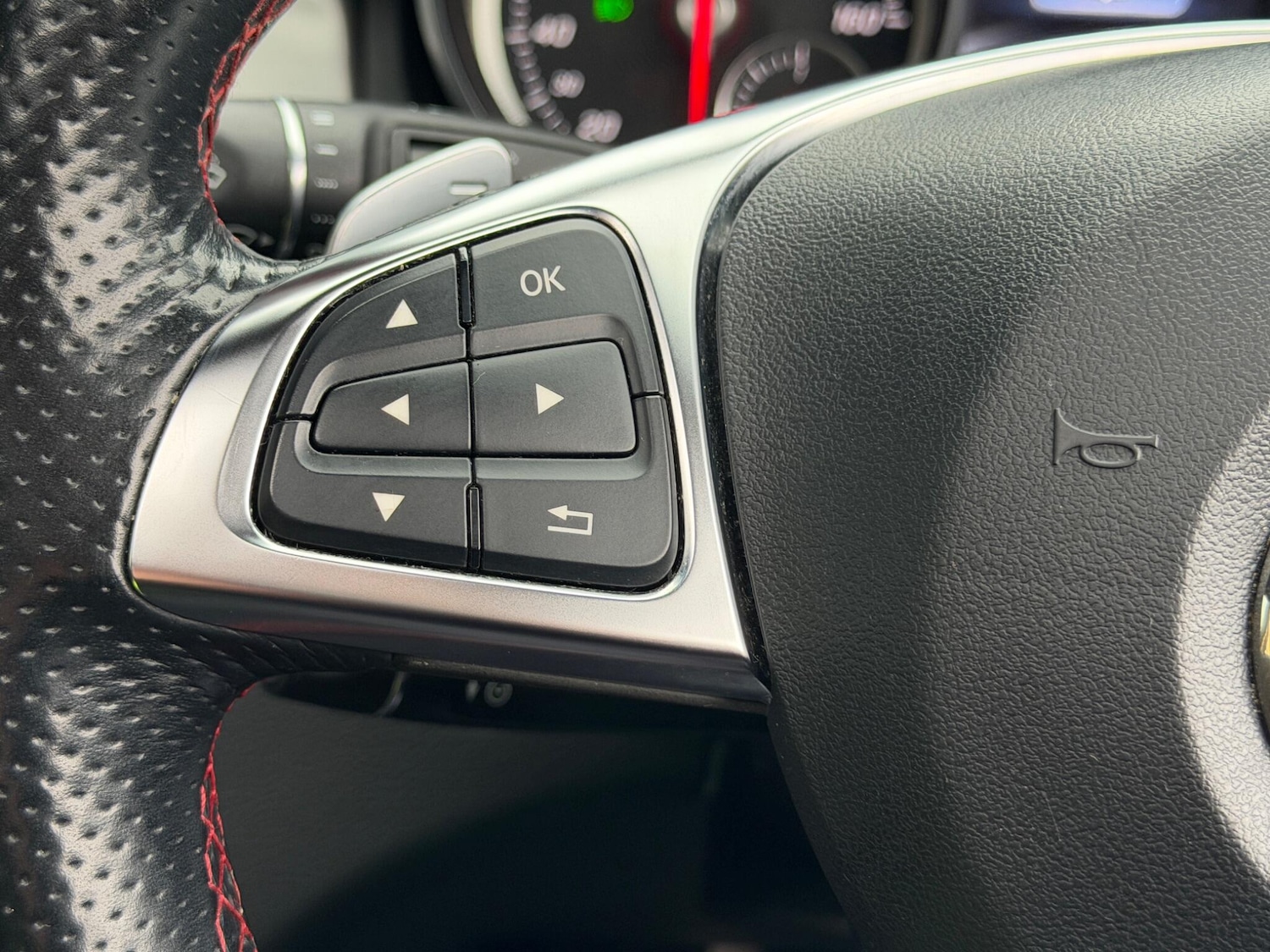 Used Mercedes-Benz GLA 2018 for sale - 77612912: Photo 45