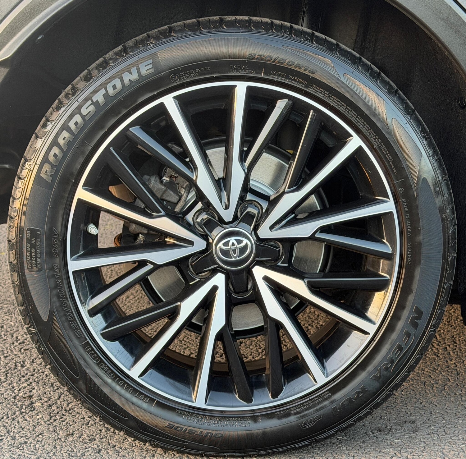 Used Toyota C-HR for sale - 76887456: Photo 13