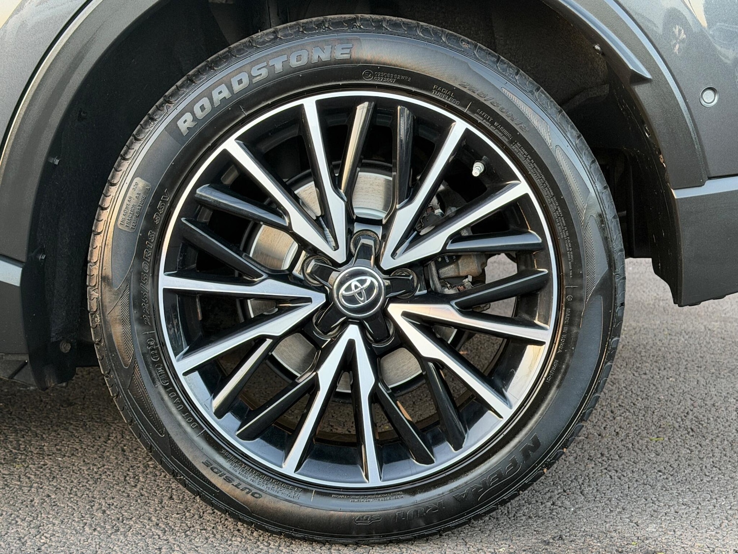 Used Toyota C-HR for sale - 76887456: Photo 22