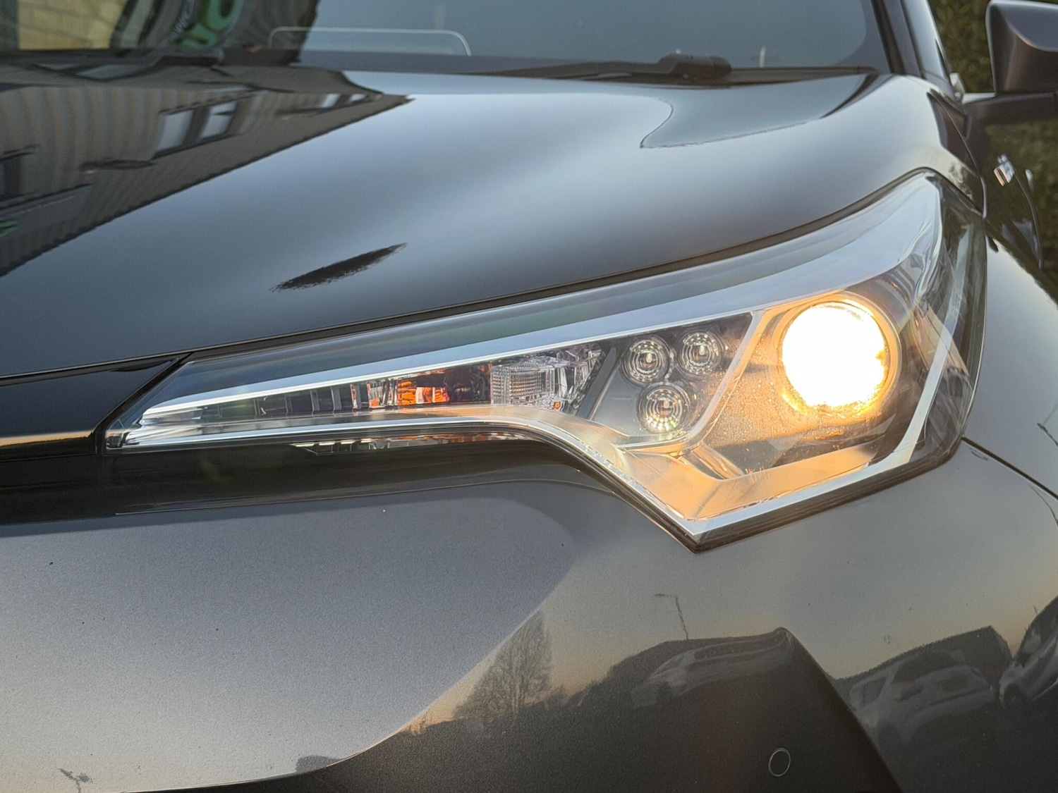 Used Toyota C-HR for sale - 76887456: Photo 26