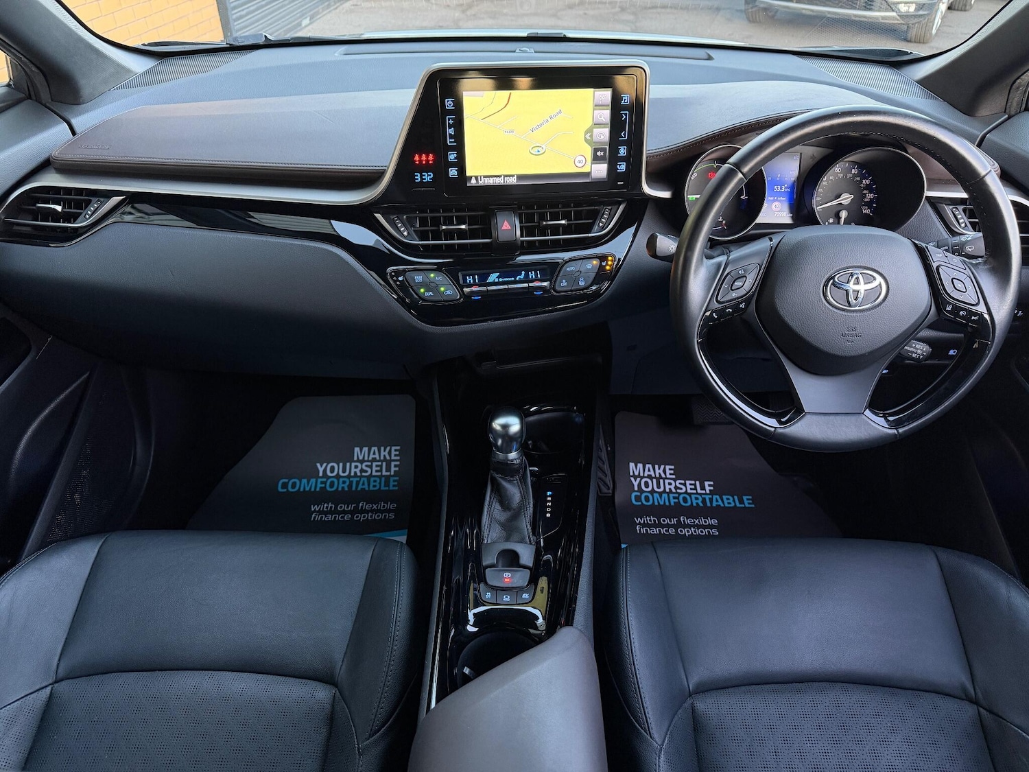 Used Toyota C-HR for sale - 76887456: Photo 3