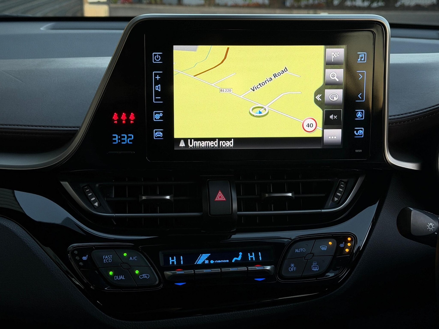 Used Toyota C-HR for sale - 76887456: Photo 40