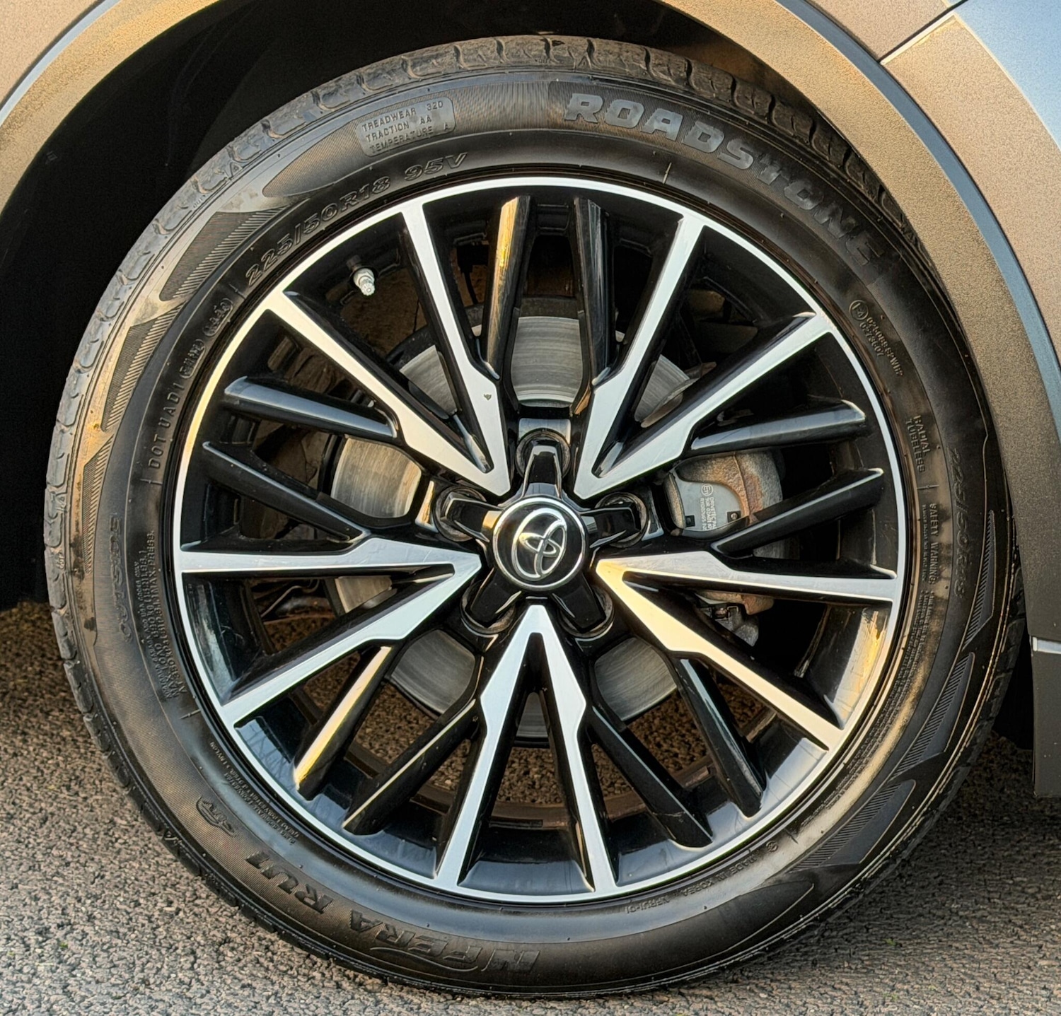 Used Toyota C-HR for sale - 76887456: Photo 9