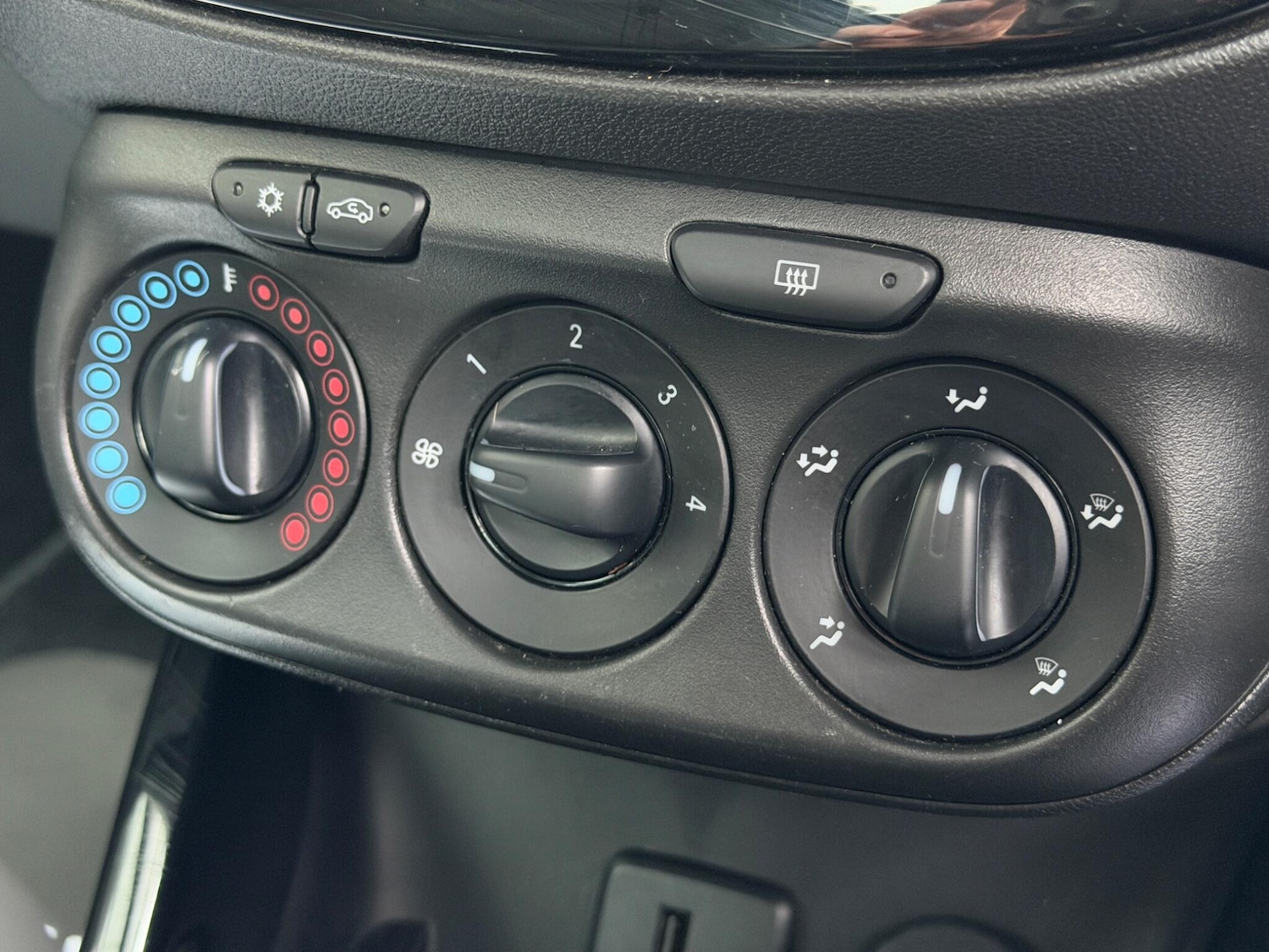 Used Vauxhall ADAM for sale - 77808287: Photo 47