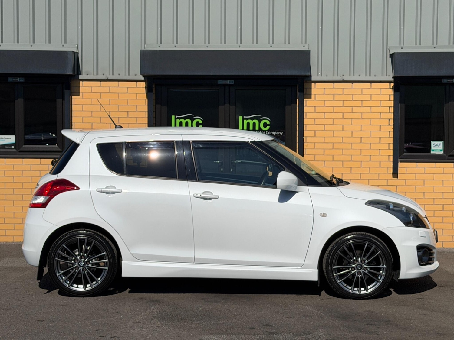 Used Suzuki Swift 2016 for sale - 78170294: Photo 11