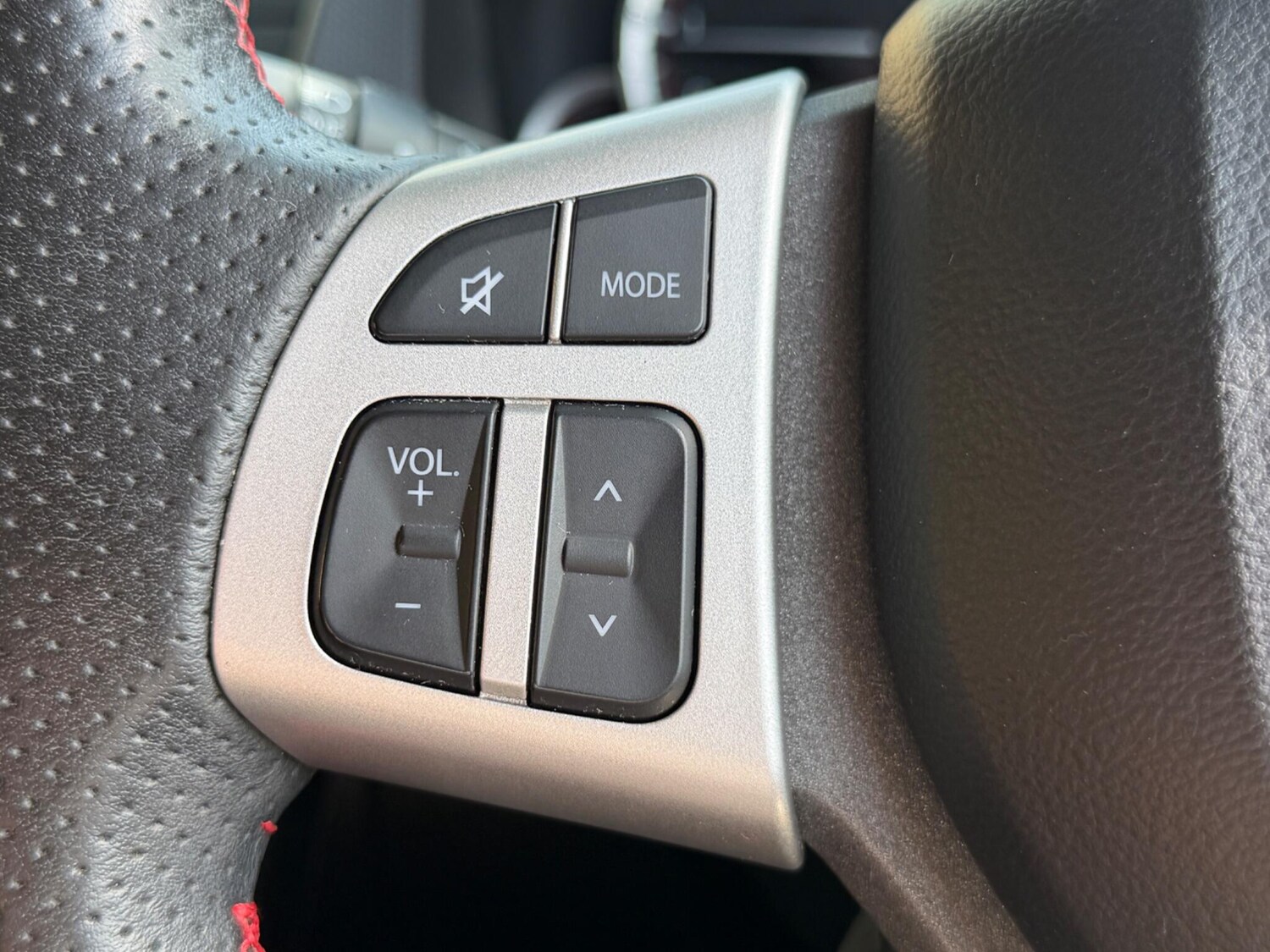 Used Suzuki Swift 2016 for sale - 78170294: Photo 39