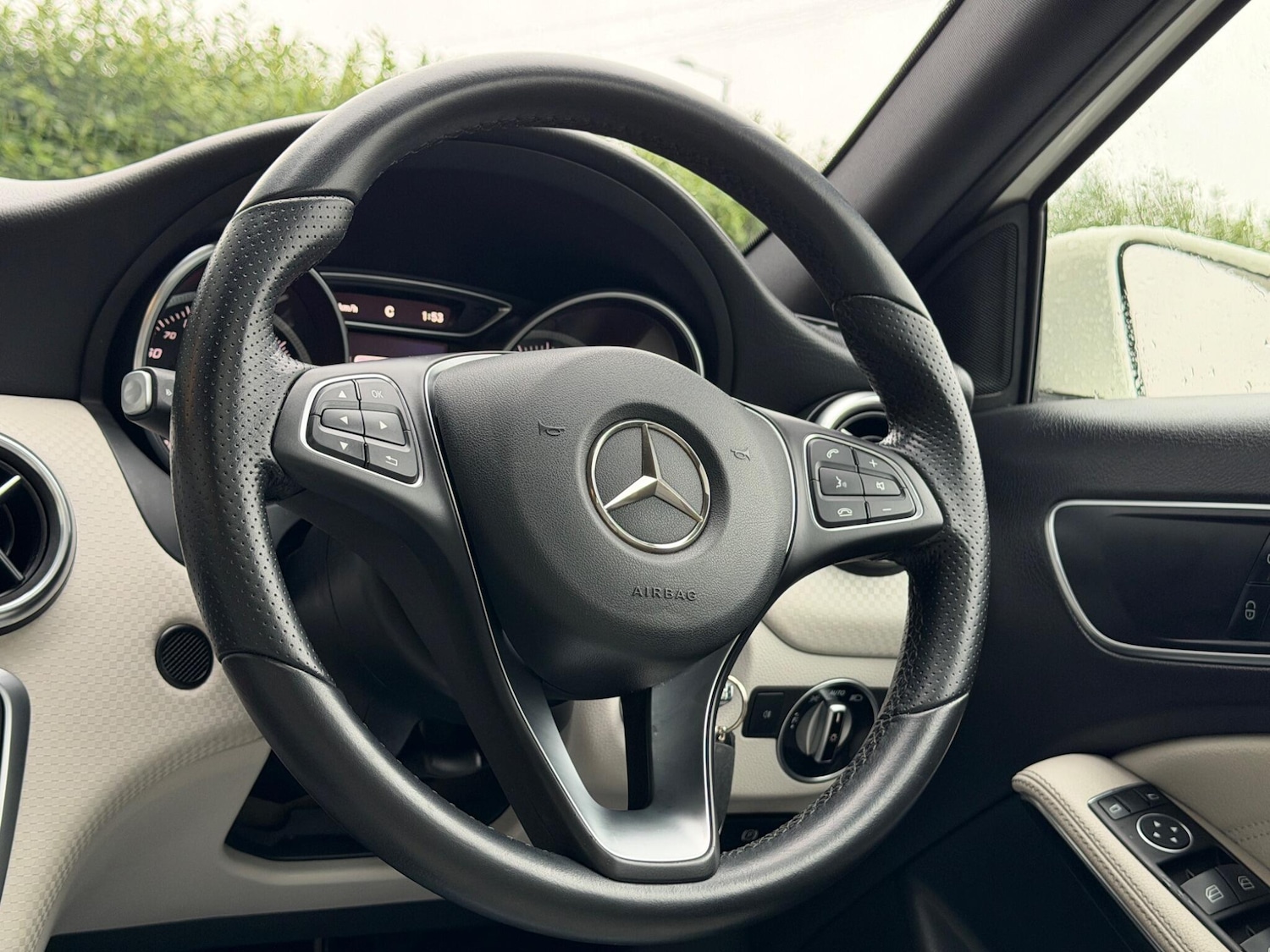 Used Mercedes-Benz A-Class 2016 for sale - 77468137: Photo 45