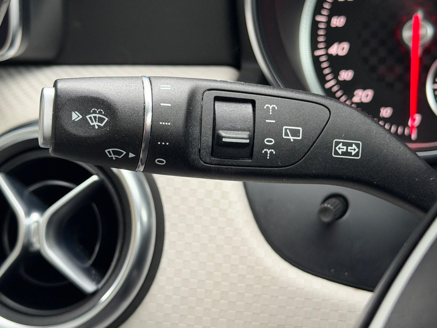 Used Mercedes-Benz A-Class 2016 for sale - 77468137: Photo 46